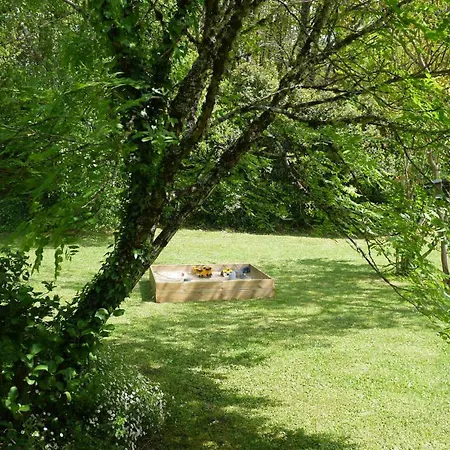 Holiday home Maison Avec Jardin 1,5 Hectare Cloture Et Piscine Chauffee - 9 Couchages